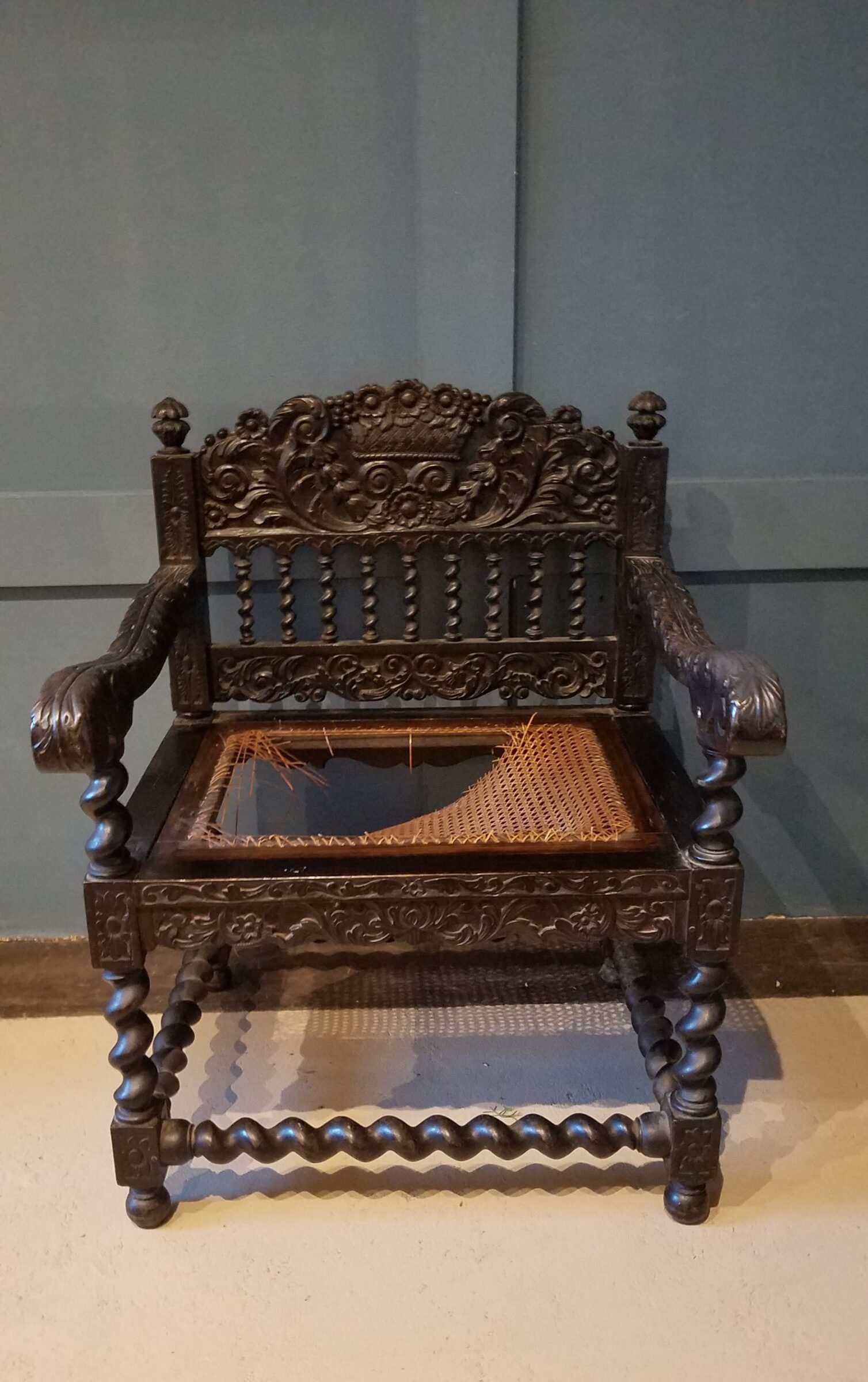 Rare, late 17th – 18th Ceylonese Ebony Armchair