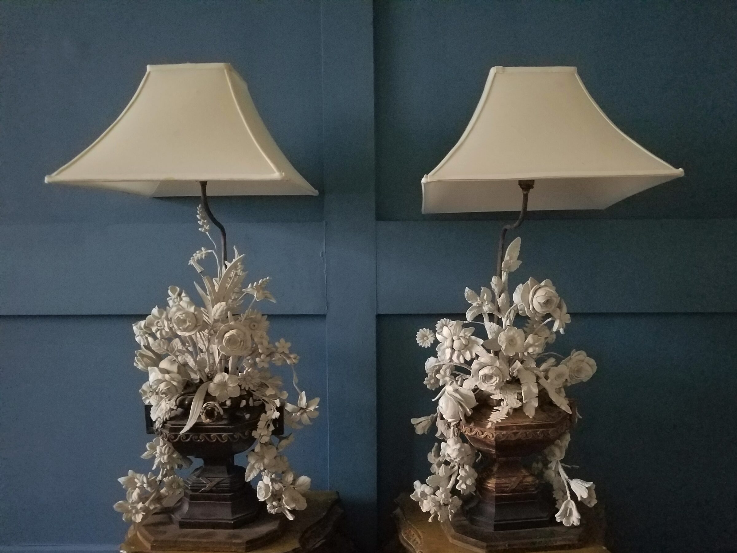 Very Flamboyant Pair of Country House Design English Wood and Gesso Decorated Lamps c. 1920s